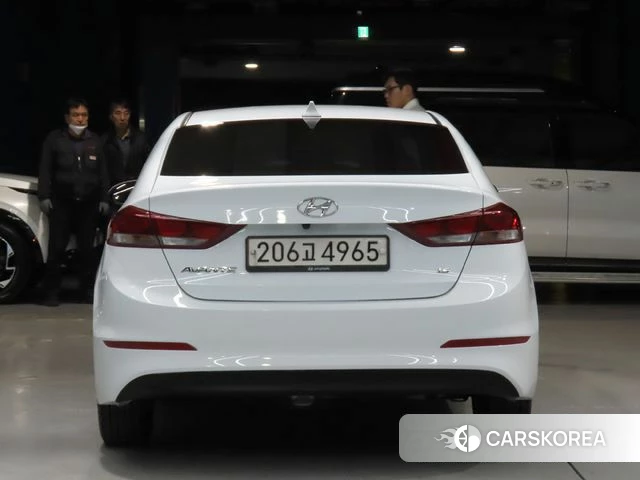 Hyundai Avante AD id 3982228 из Кореи 14