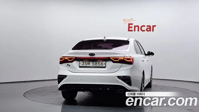 Kia Come New K3 id 2678331 из Кореи 14