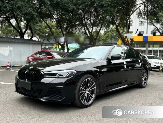 BMW 5 series 2020 Черный из Китая, фото 5