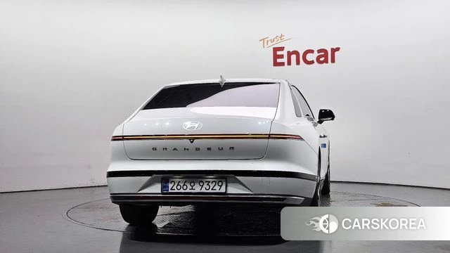 Hyundai Grandeur Hybrid (GN7) id 4880370 из Кореи 27