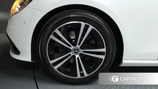 Mercedes-Benz E-Class W213 id 4250480 из Кореи 27