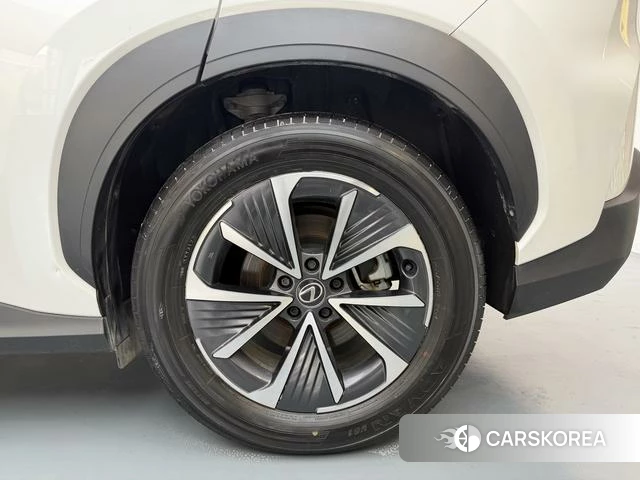 Lexus RZ id 4238198 из Китая 14
