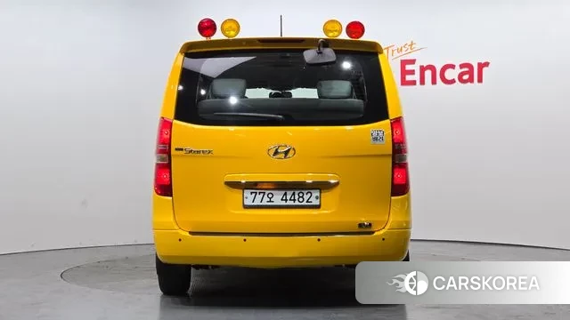 Hyundai The New Grand Starex id 2480119 из Кореи 14