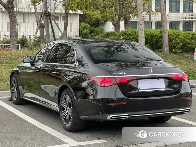 Mercedes-Benz E-class id 4239829 из Китая 18