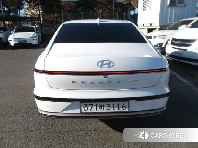 Hyundai Grandeur Hybrid (GN7) id 3420537 из Кореи 14