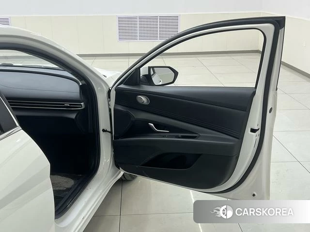 Hyundai Elantra id 4207440 из Китая 16