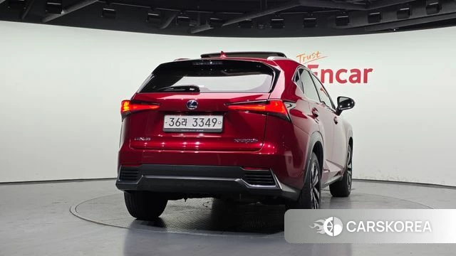 Lexus NX300h id 4620474 из Кореи 14