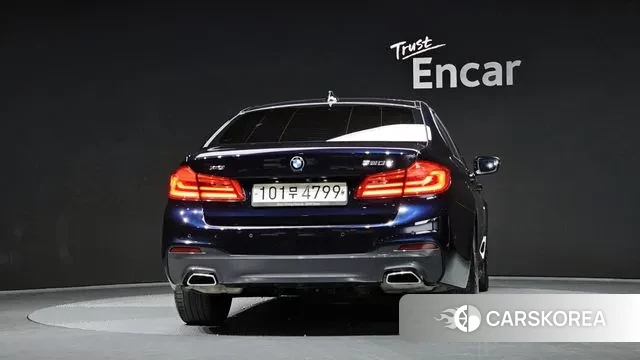 BMW 5 Series (G30) id 3546758 из Кореи 14