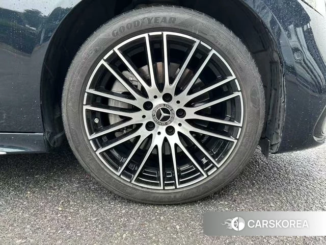 Mercedes-Benz Class C id 3902003 из Китая 11