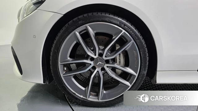 Mercedes-Benz E-Class W213 id 4836318 из Кореи 26