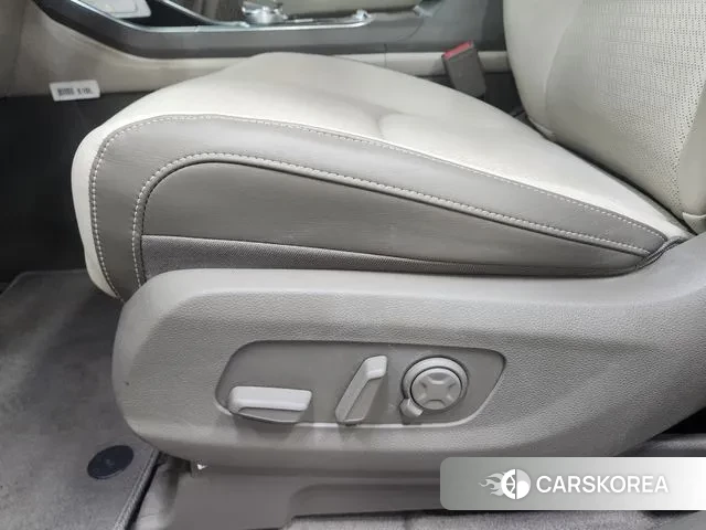 Kia The New Carnival 4th Generation id 3776053 из Кореи 14