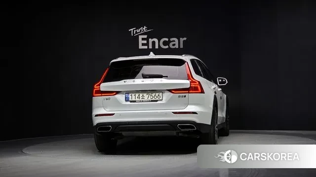 Volvo V60 Cross-Country 2nd Generation id 3488764 из Кореи 14