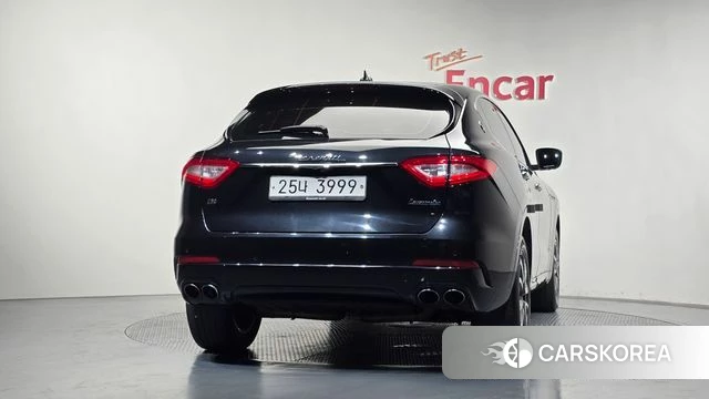 Maserati Levante id 4448054 из Кореи 26