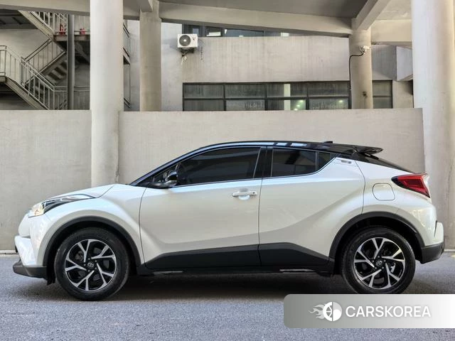 Toyota C-HR 2021 Белый из Китая, фото 4