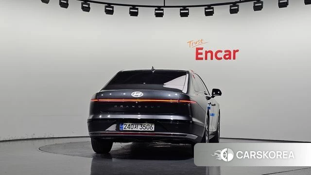 Hyundai Grandeur (GN7) id 4928136 из Кореи 14