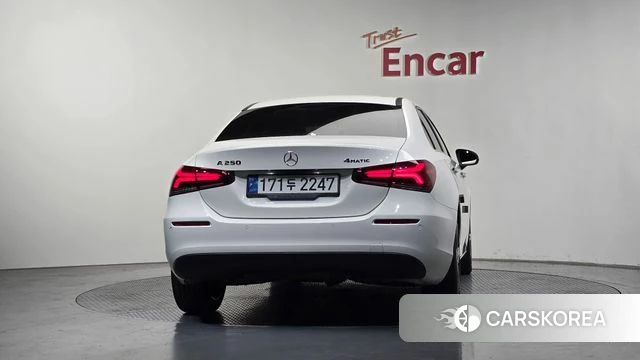 Mercedes-Benz A-Class W177 id 4331243 из Кореи 14