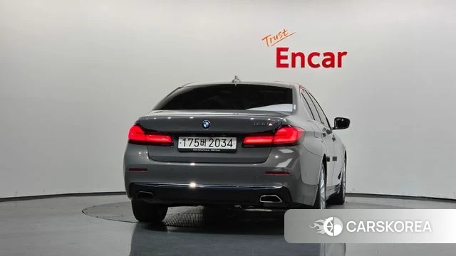BMW 5 Series (G30) id 4764385 из Кореи 28