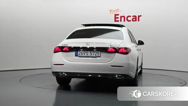 Mercedes-Benz E-Class W214 id 3891148 из Кореи 14