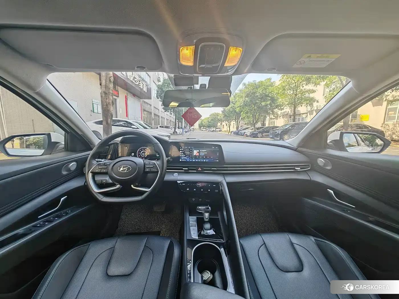 Hyundai Elantra 2022 Белый из Китая, фото 4