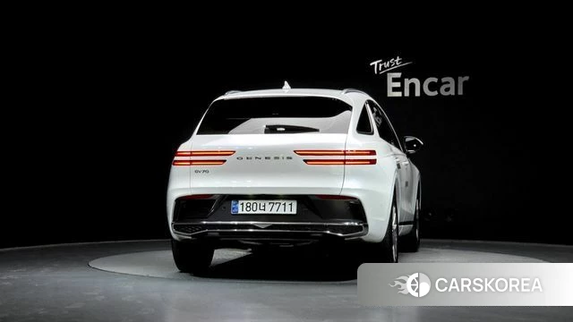 Genesis GV70 id 4185734 из Кореи 31