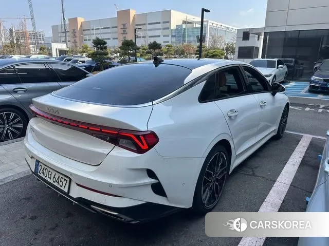 Kia K5 3rd generation 2022 Белый из Кореи, фото 5