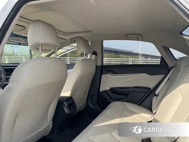 Buick Yinglang id 4212508 из Китая 25