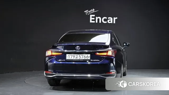 Lexus ES300h 7th generation id 2966047 из Кореи 14