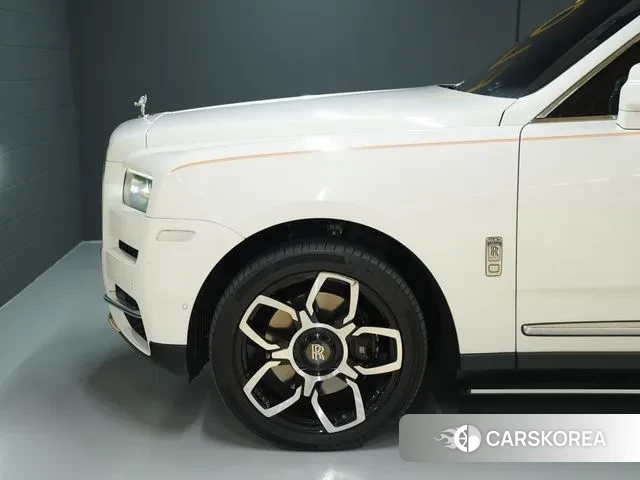 Rolls-Royce Cullinan id 3606515 из Кореи 14