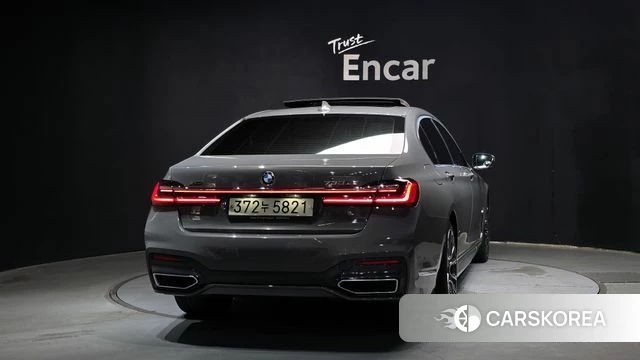 BMW 7 Series (G11) id 4593418 из Кореи 26