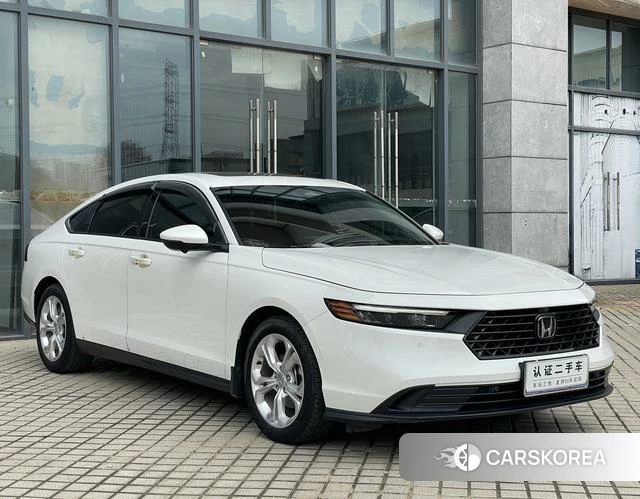 Honda Accord 2023 Белый из Китая, фото 5