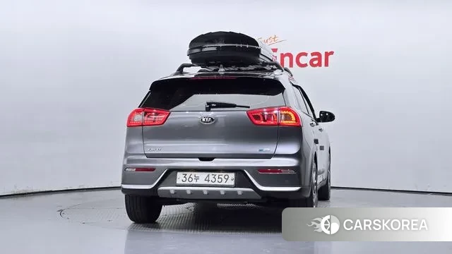 Kia Niro id 3150436 из Кореи 14