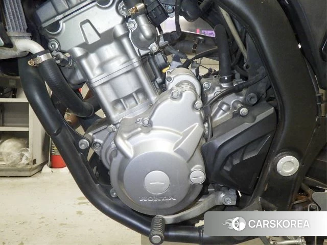 Engine photo