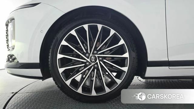 Hyundai Grandeur Hybrid (GN7) id 4488701 из Кореи 30