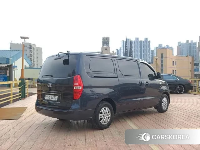 Hyundai The New Grand Starex id 3761294 из Кореи 14