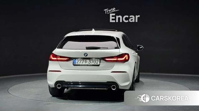 BMW 1 Series (F40) id 3806762 из Кореи 14
