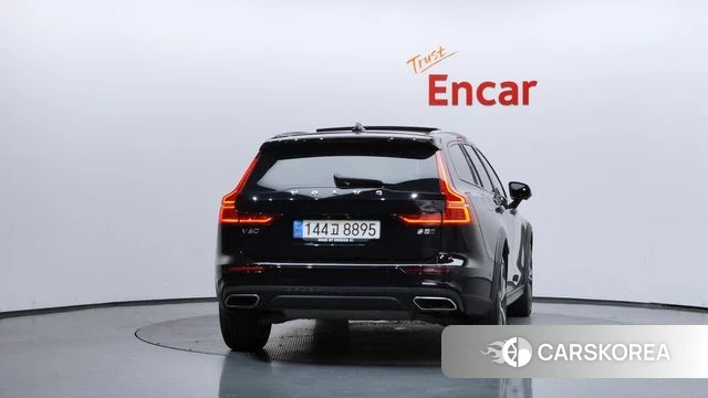 Volvo V60 Cross-Country 2nd Generation id 4646640 из Кореи 30