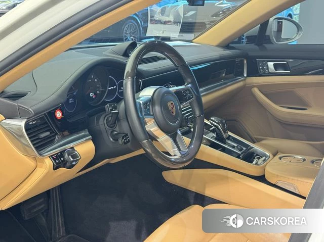 Porsche Panamera (971) 2020 Белый из Кореи, фото 4