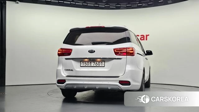 Kia The New Carnival id 4642494 из Кореи 14