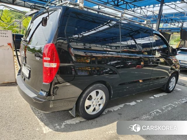 Hyundai The New Grand Starex id 4683970 из Кореи 9