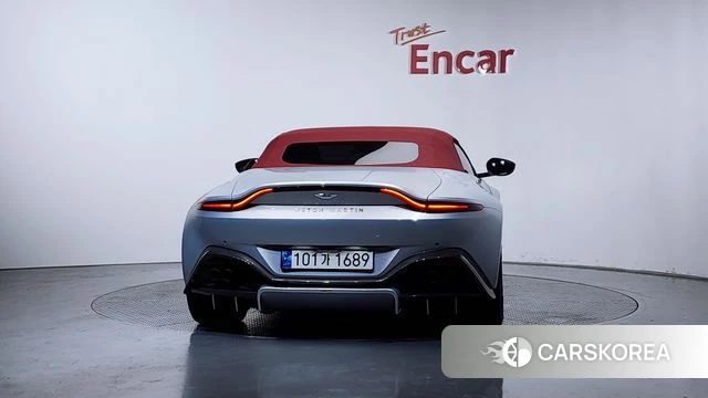 Aston Martin Vantage 2nd Generation id 4323798 из Кореи 14