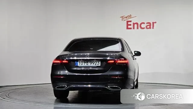 Mercedes-Benz E-Class W213 id 3708490 из Кореи 14