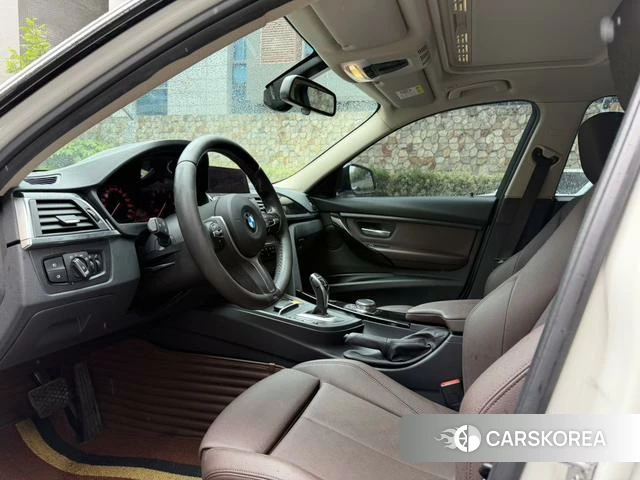 BMW 3 series 2018 Белый из Китая, фото 4