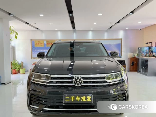 Volkswagen Tourang id 4276366 из Китая 10
