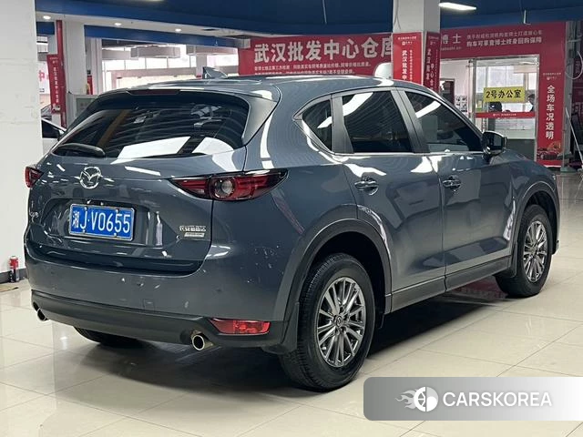 Mazda CX-5 2022 Темно-серый из Китая, фото 6