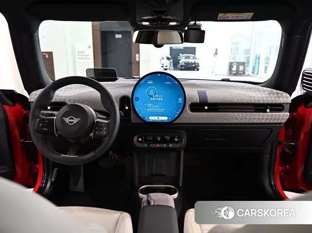 Mini Cooper S 4th Generation 2025 Красный из Кореи, фото 4