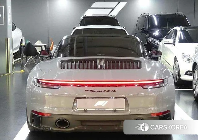 Porsche 911(992) id 4360643 из Кореи 14