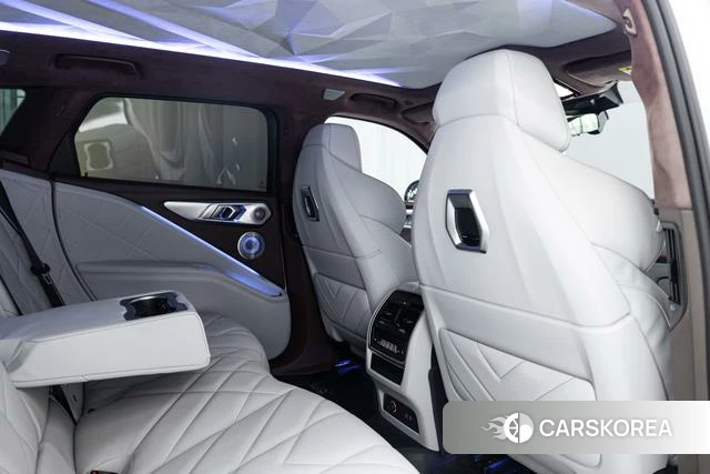 BMW XM id 4260702 из Китая 18