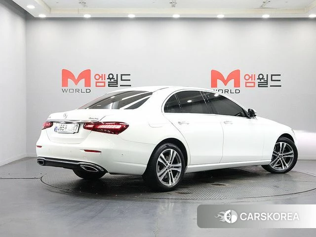 Mercedes-Benz E-Class W213 id 4910914 из Кореи 14