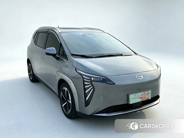 Aian AION Y 2023 Темно-серый из Китая, фото 4