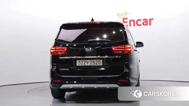 Kia The New Carnival id 3233687 из Кореи 14